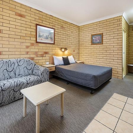 Roma Mid Town Motor Inn Dış mekan fotoğraf